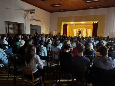 Akademie 9. tříd