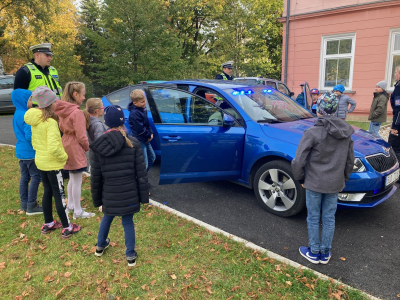 Policie ve škole