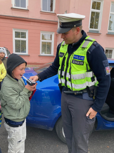 Policie ve škole