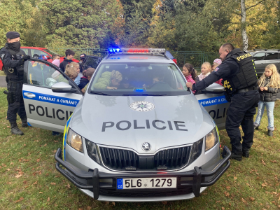 Policie ve škole