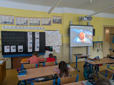 Třeťáci znovu rozkvetli Sluneční soustavu