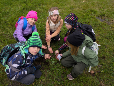 Třeťáci znovu rozkvetli Sluneční soustavu
