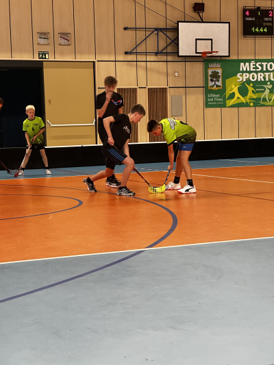 Okresní kolo florbalového turnaje
