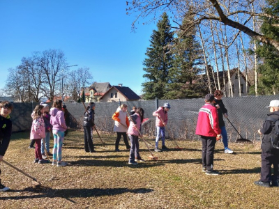 KRÁSNÉ DOPOLEDNE S KOŇMI