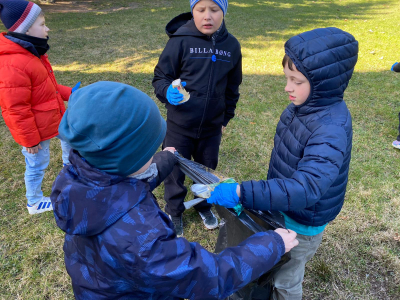 Společně za čistější okolí školy